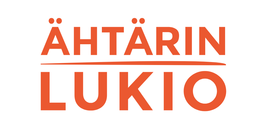 Ähtärin lukion logo, jossa lukee oranssin värisellä tekstillä "Ähtärin lukio"